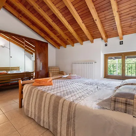 Semesterbostad Casa Vendrogno Bellano