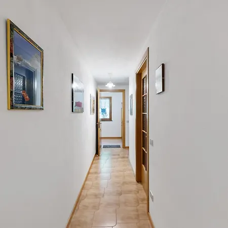 Casa Vendrogno 펜션