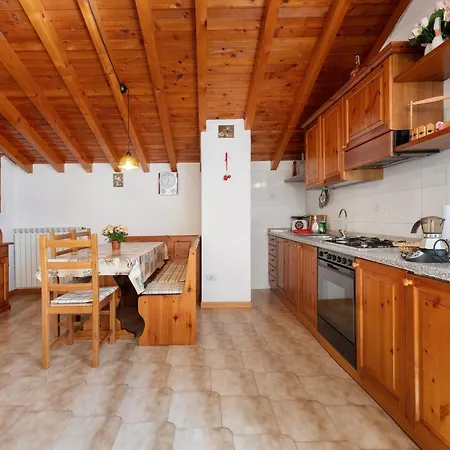 Casa Vendrogno Беллано