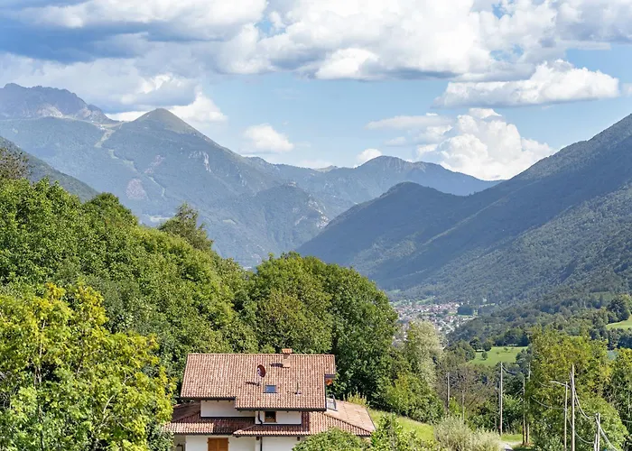 Casa Vendrogno * Bellano