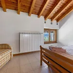 Casa Vendrogno Holiday home Bellano