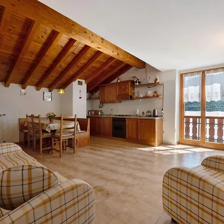 Casa Vendrogno Vakantiehuis Bellano